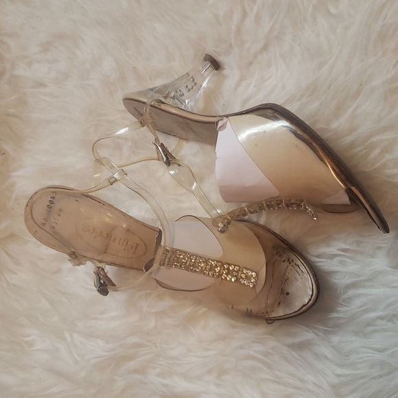True vintage lucite Cinderella heels - Picture 4 of 8